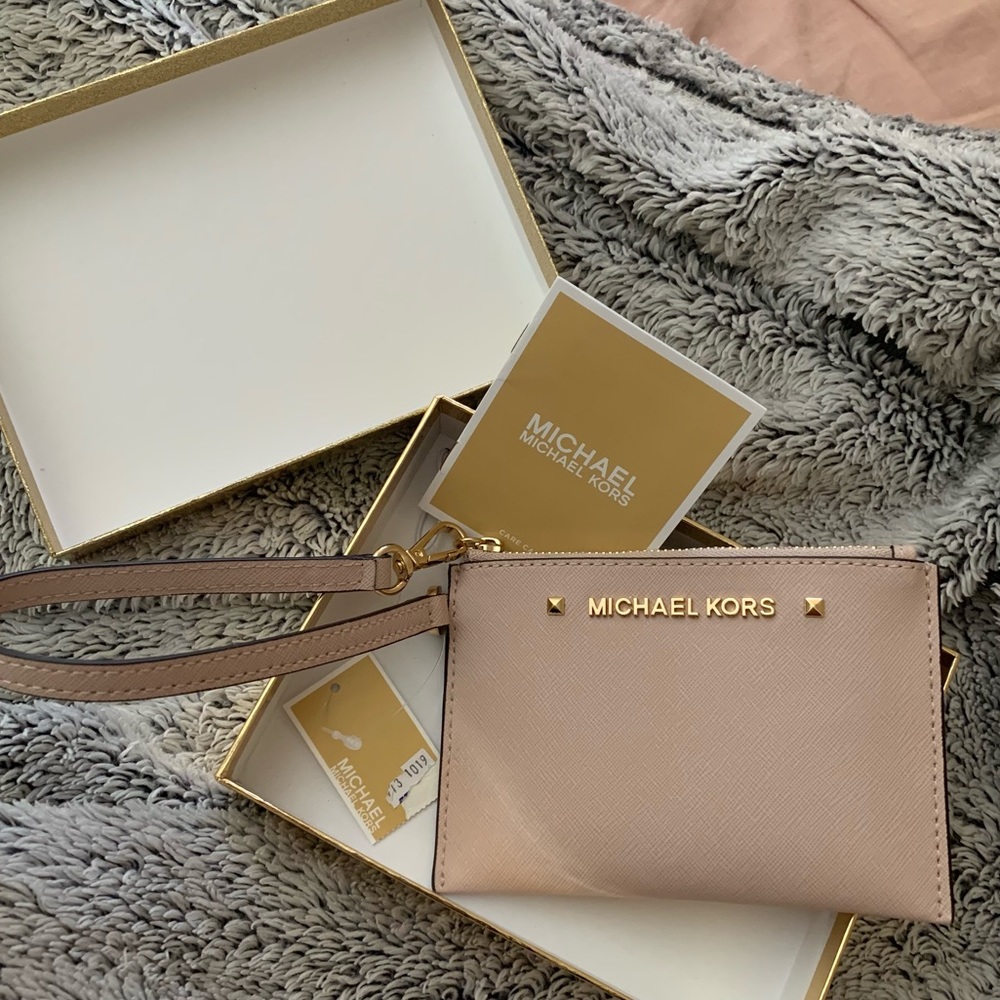 Micheal Kors Wrislet
